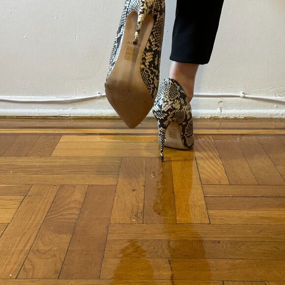 Aldo Stessy Snake Print Embossed Black White Size 11 Brazil Leather Lining - Picture 5 of 10